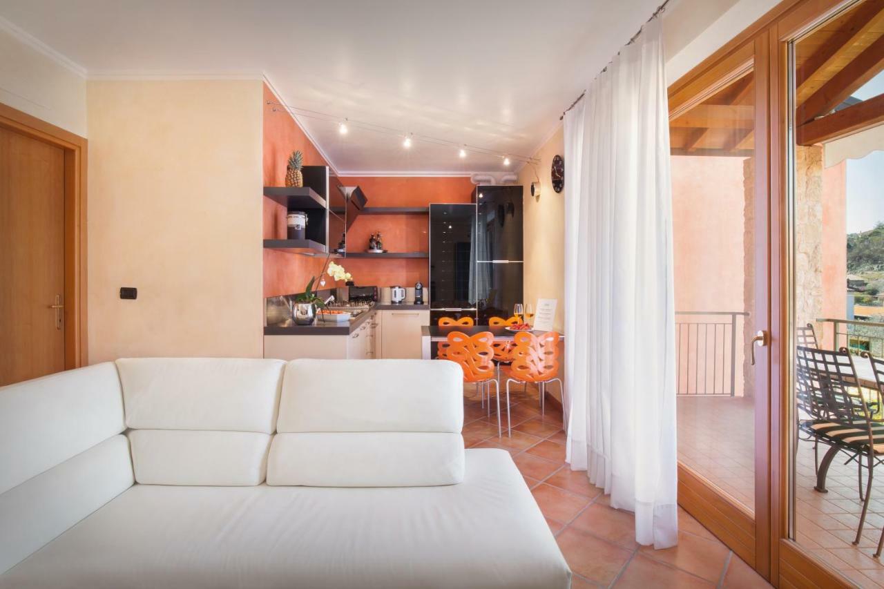 Casa Minerva Appartement Albisano Buitenkant foto