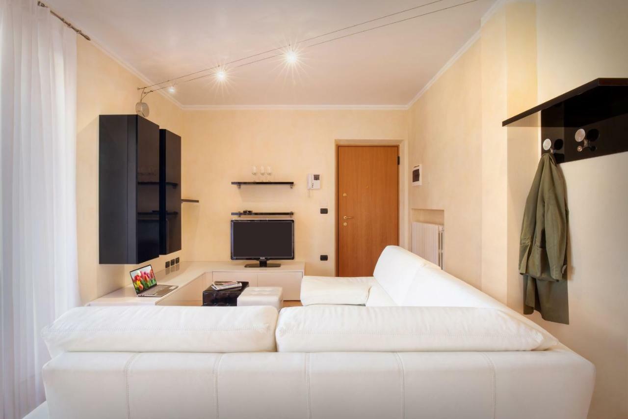 Casa Minerva Appartement Albisano Buitenkant foto
