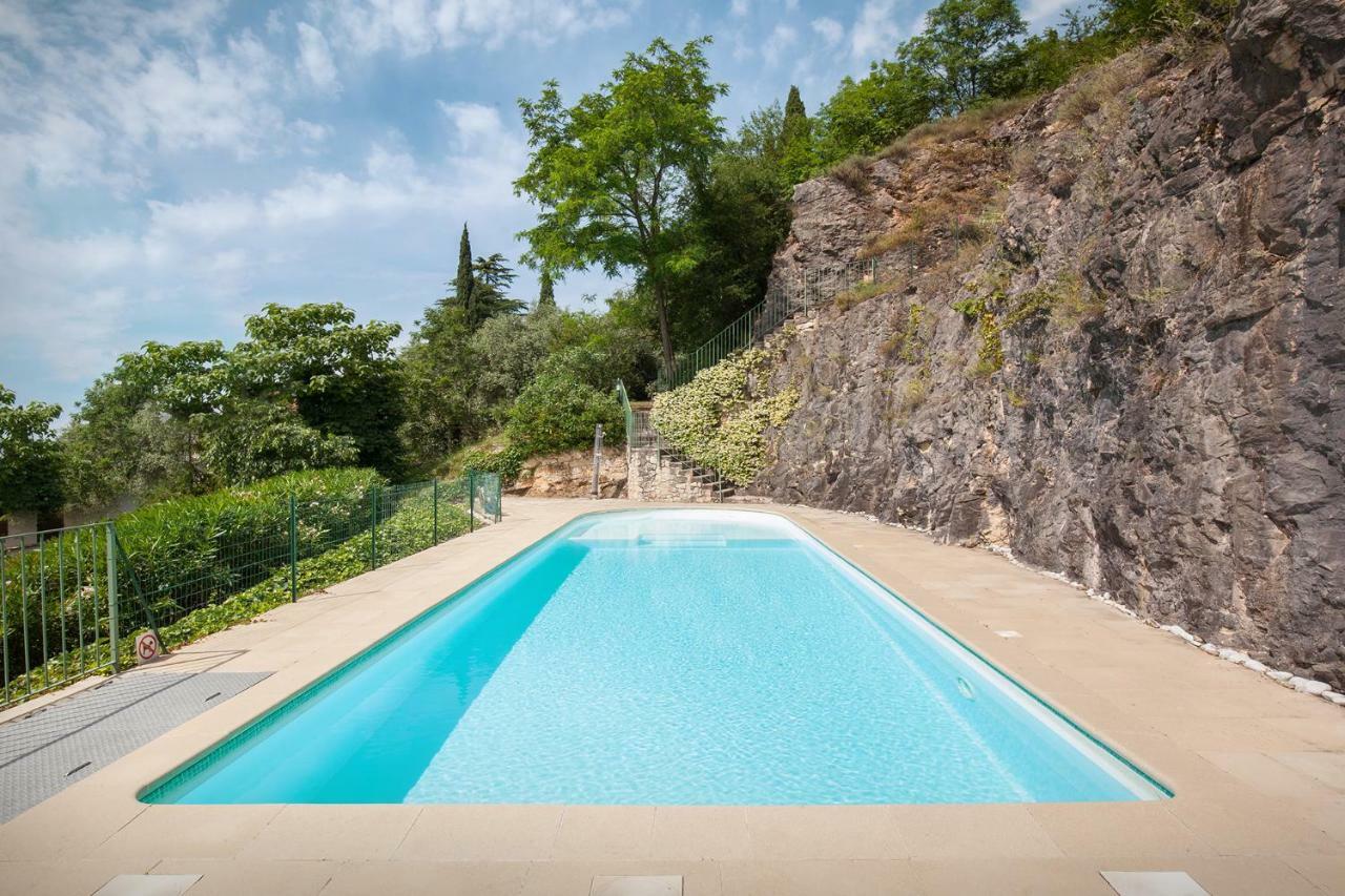 Casa Minerva Appartement Albisano Buitenkant foto